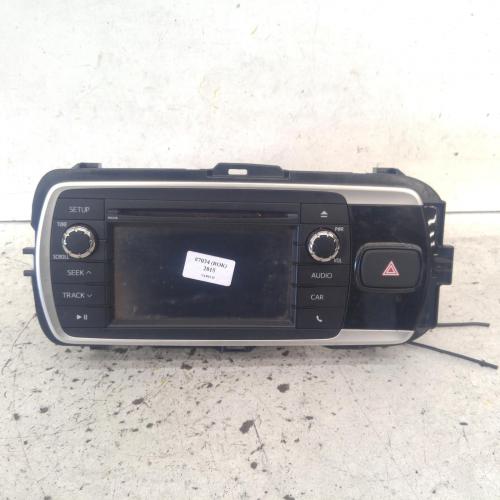 stereo/head unit