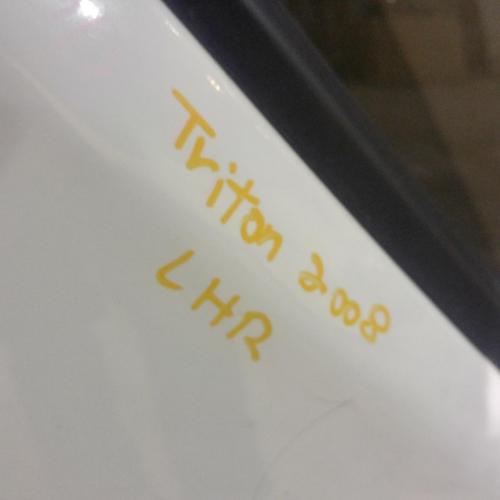 door/sliding rear left