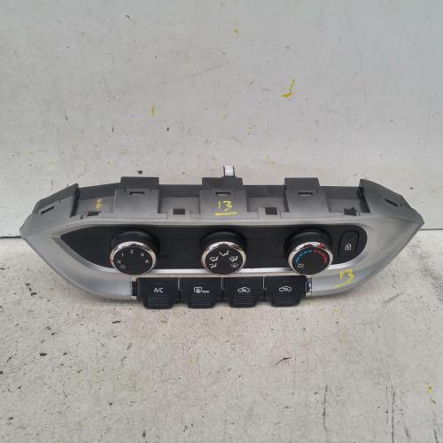 heater/aircon controls