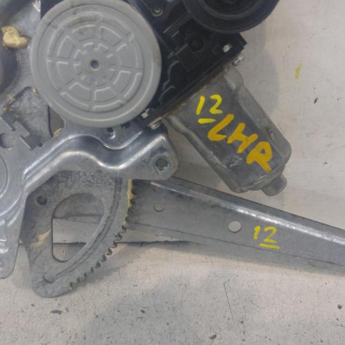 window regulator/motor rear left