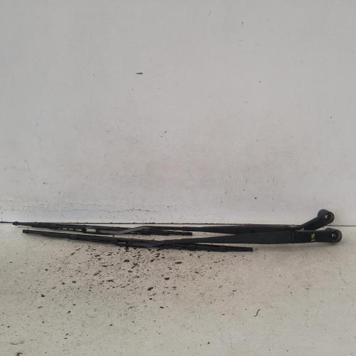 wiper arm