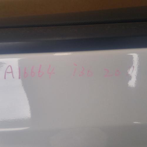 door/sliding rear right