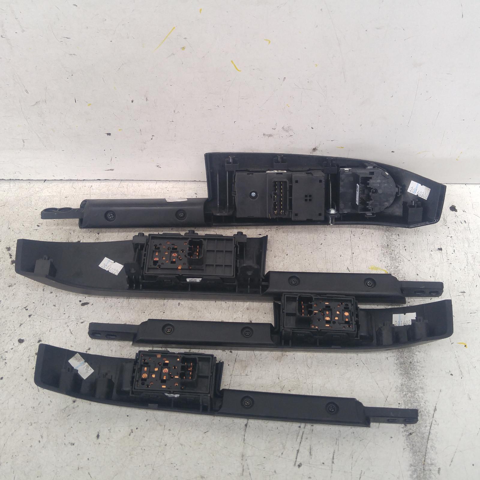 Barina Power Door Window Switch 2011-2016 rh front (master switch),hatch/sedan,tm,09/11-08/16 00007451 #156566