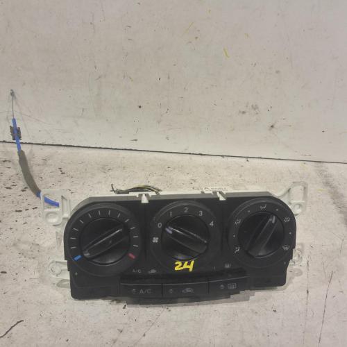 heater/aircon controls