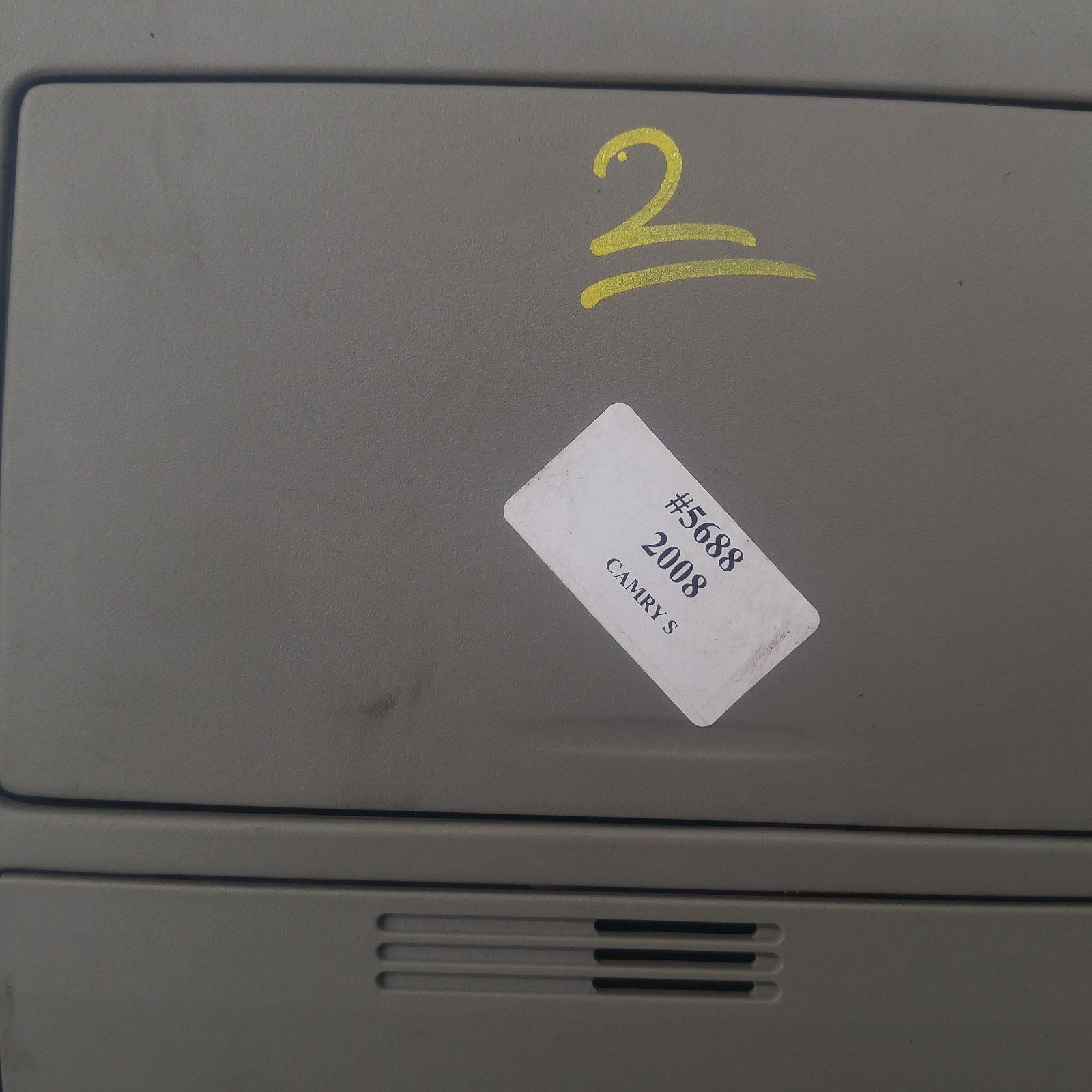 Camry Courtesy Light 2006-2011 front,acv40,06/06-11/11 00005688 #118828