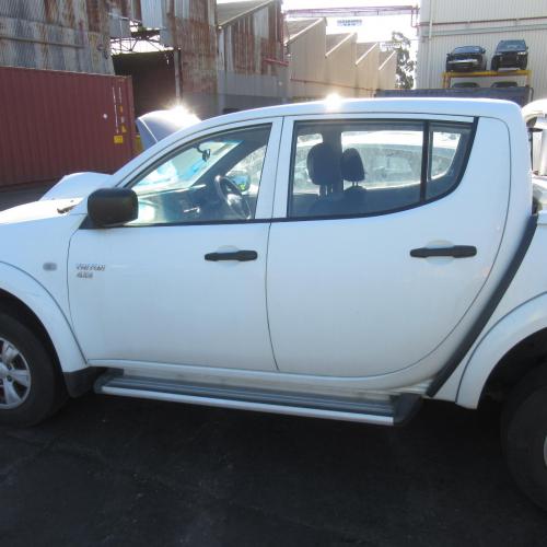 door/sliding rear left