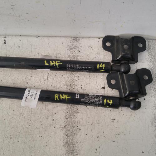 bonnet hinge/strut