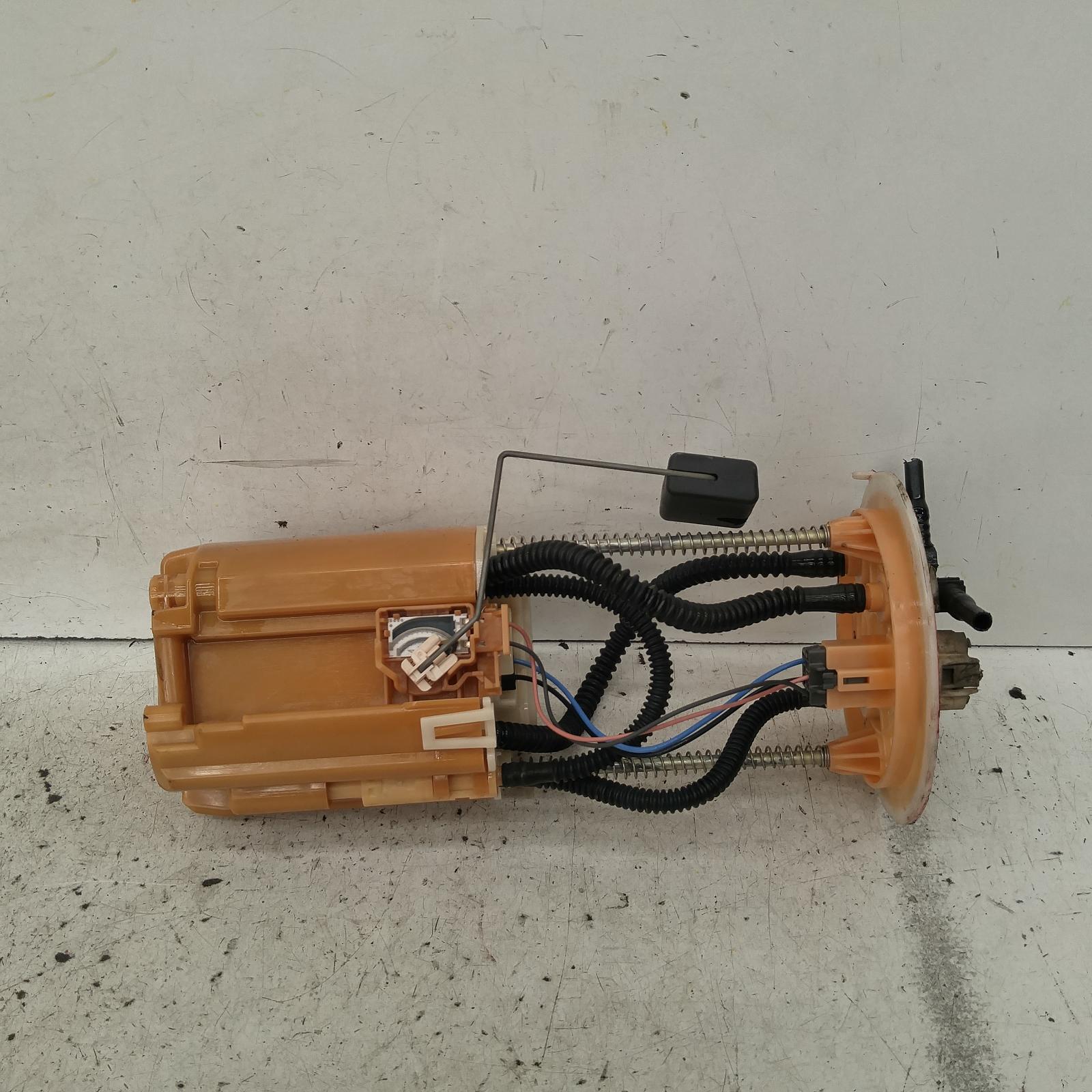 160121, Used fuel sending unit for 2003 prado 4.0, 1grfe, petrol