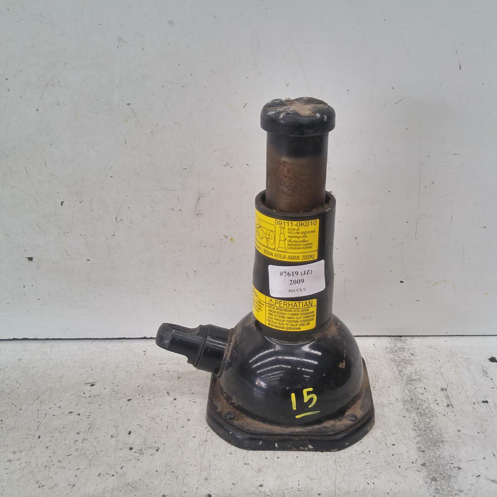 Result Jack for Toyota HiluxAus Auto Parts(1011)