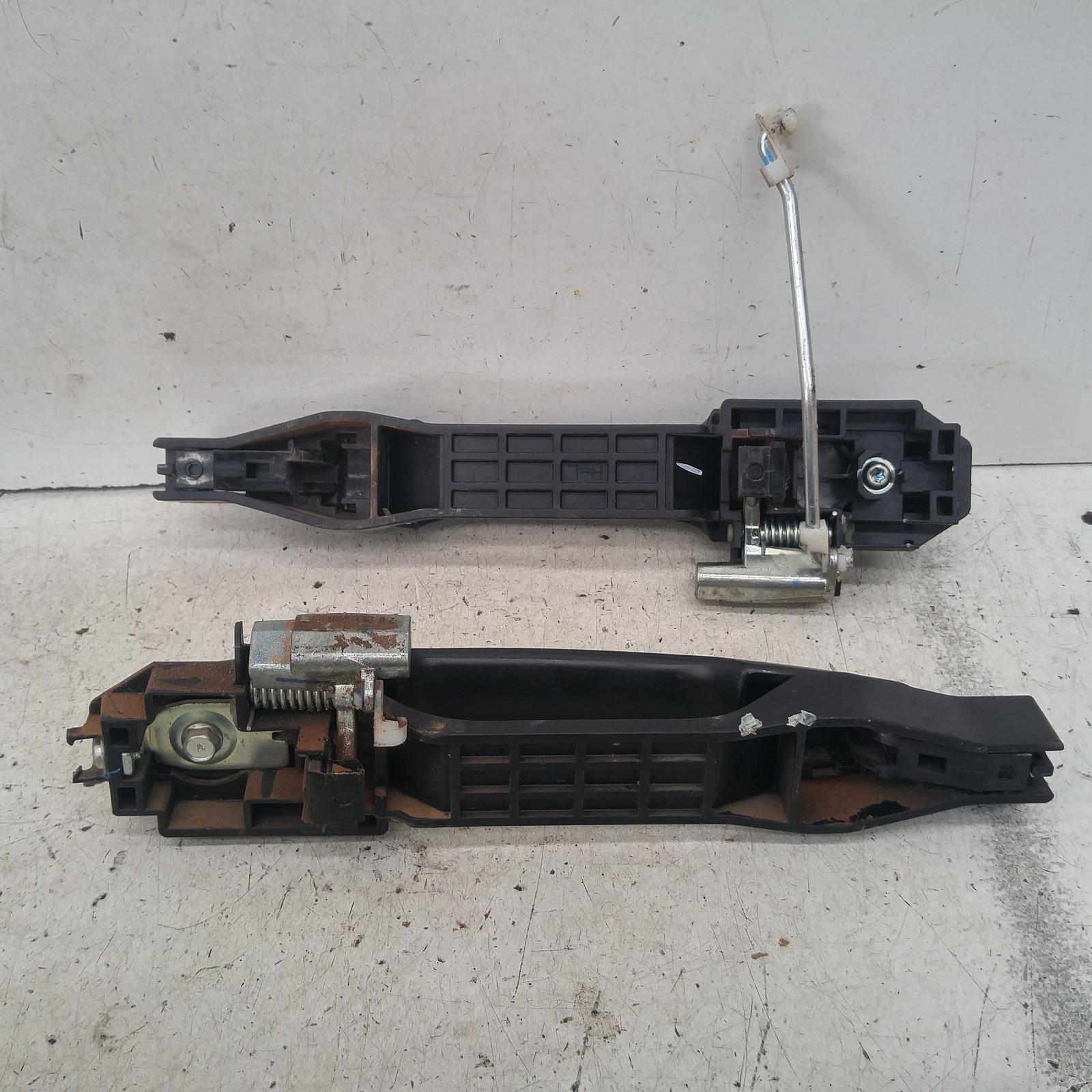 Triton Door Handle 2006-2015 outer,lh front/lh rear,black,ml-mn,07/06-04/15 00007647 #161666