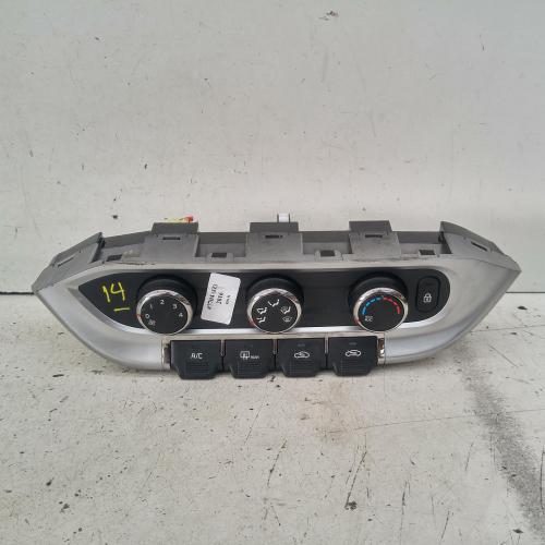 heater/aircon controls