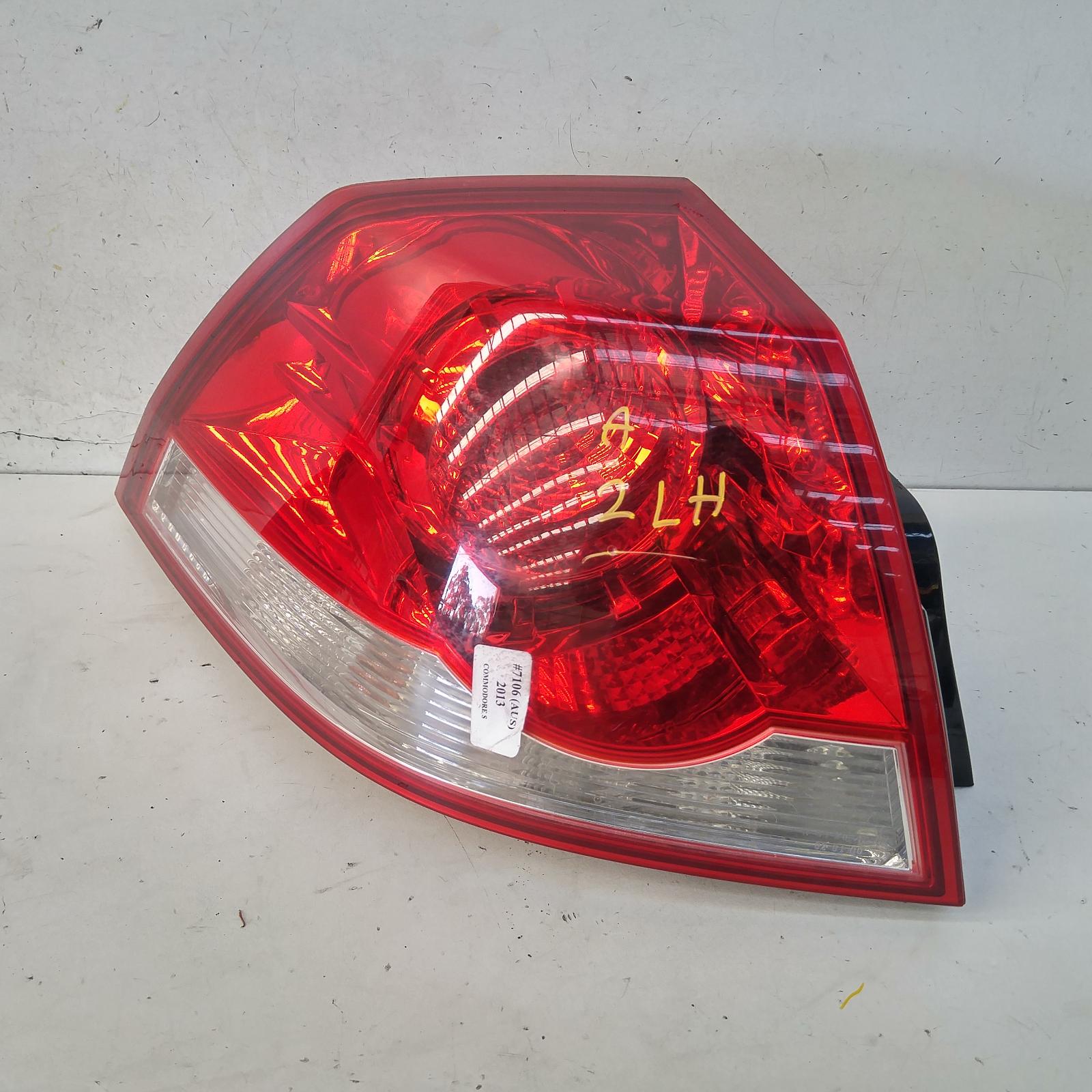 Commodore Taillight Left 2006-2013 ve,sedan,omega/lumina/sv6/ss/international/60th anniv/v series,08/06-04/13 00007106 #166005