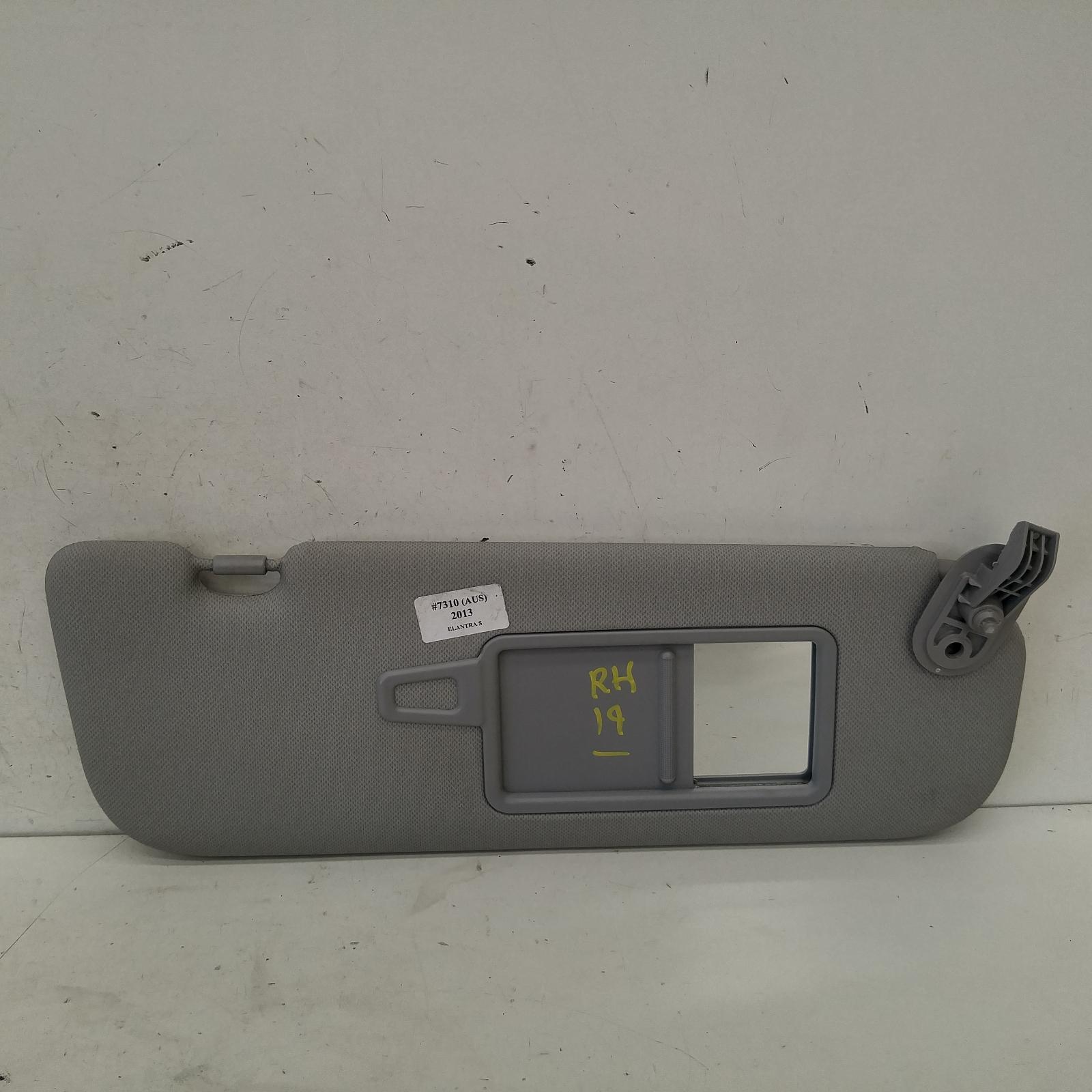 Elantra Sunvisor 2011-2015 md,rh side,03/11-11/15 00007310 #166432