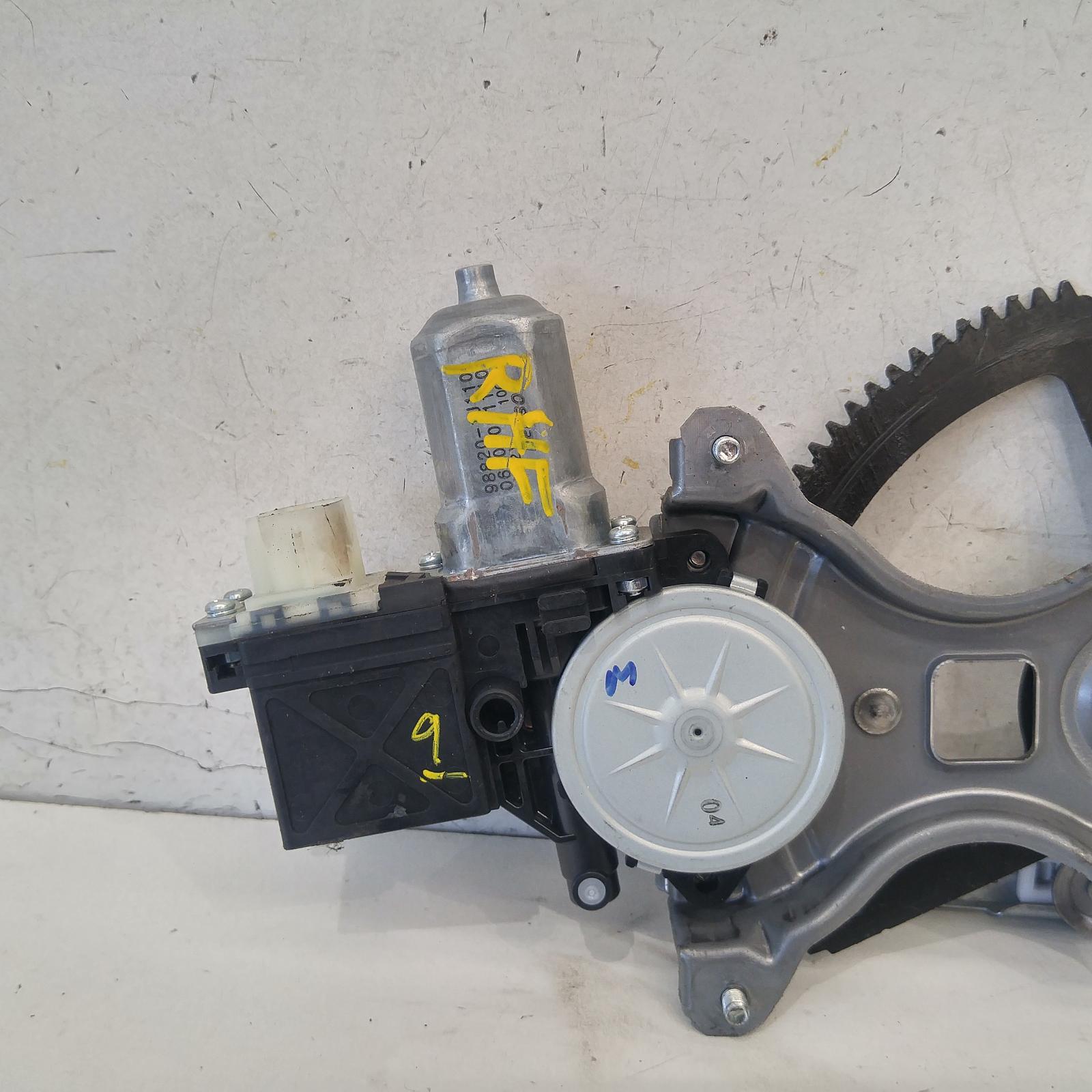 I20 Window Regulator/motor Front Right 2010-2015 pb,5dr hatch,07/10-12/15 00007819 #166301