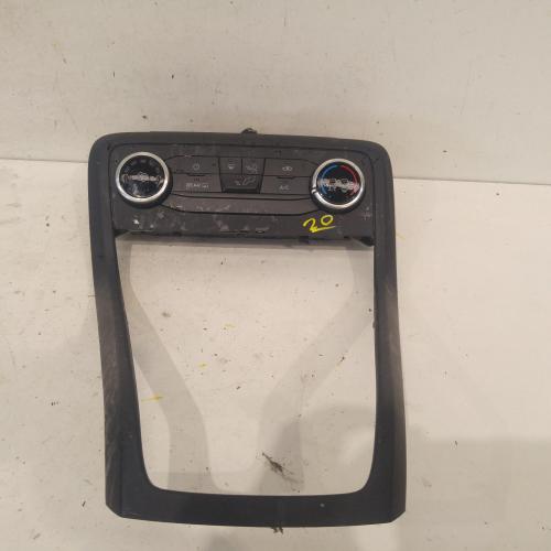 heater/aircon controls