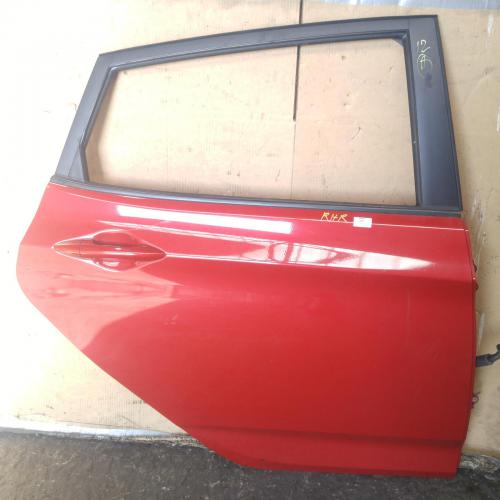 door/sliding rear right