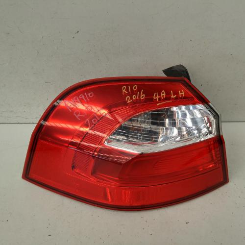 taillight left
