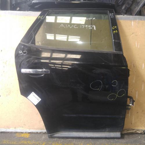 door/sliding rear right