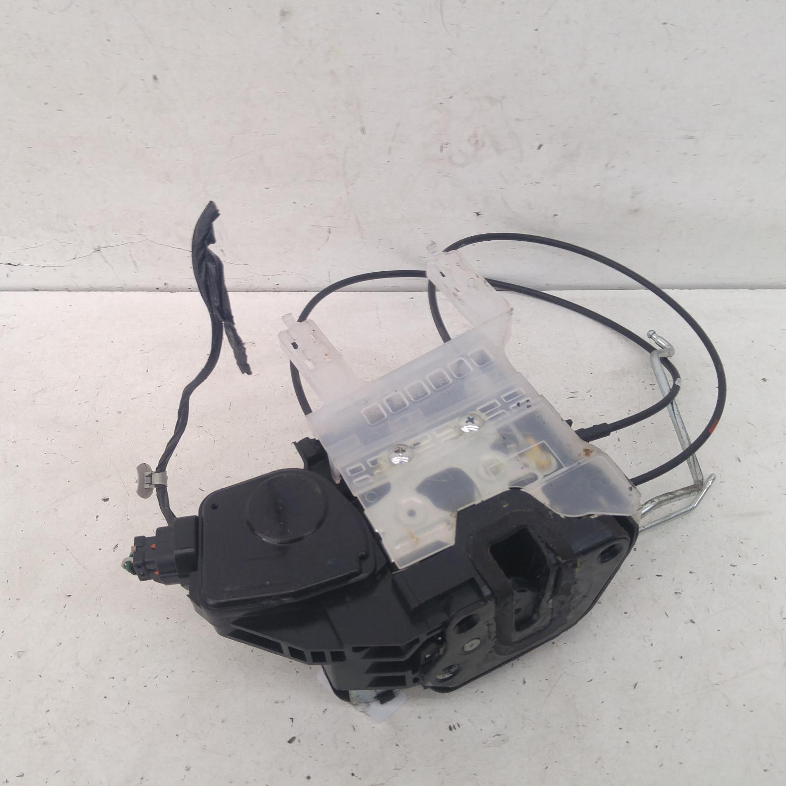 Tucson Door/boot/gate Lock 2004-2010 right front door lock,08/04-01/10 00008025 #174995
