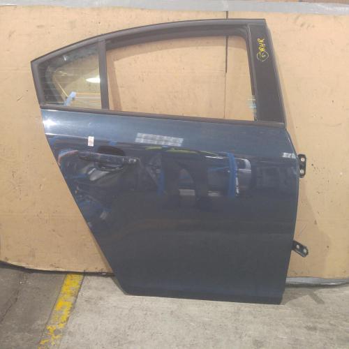 door/sliding rear right