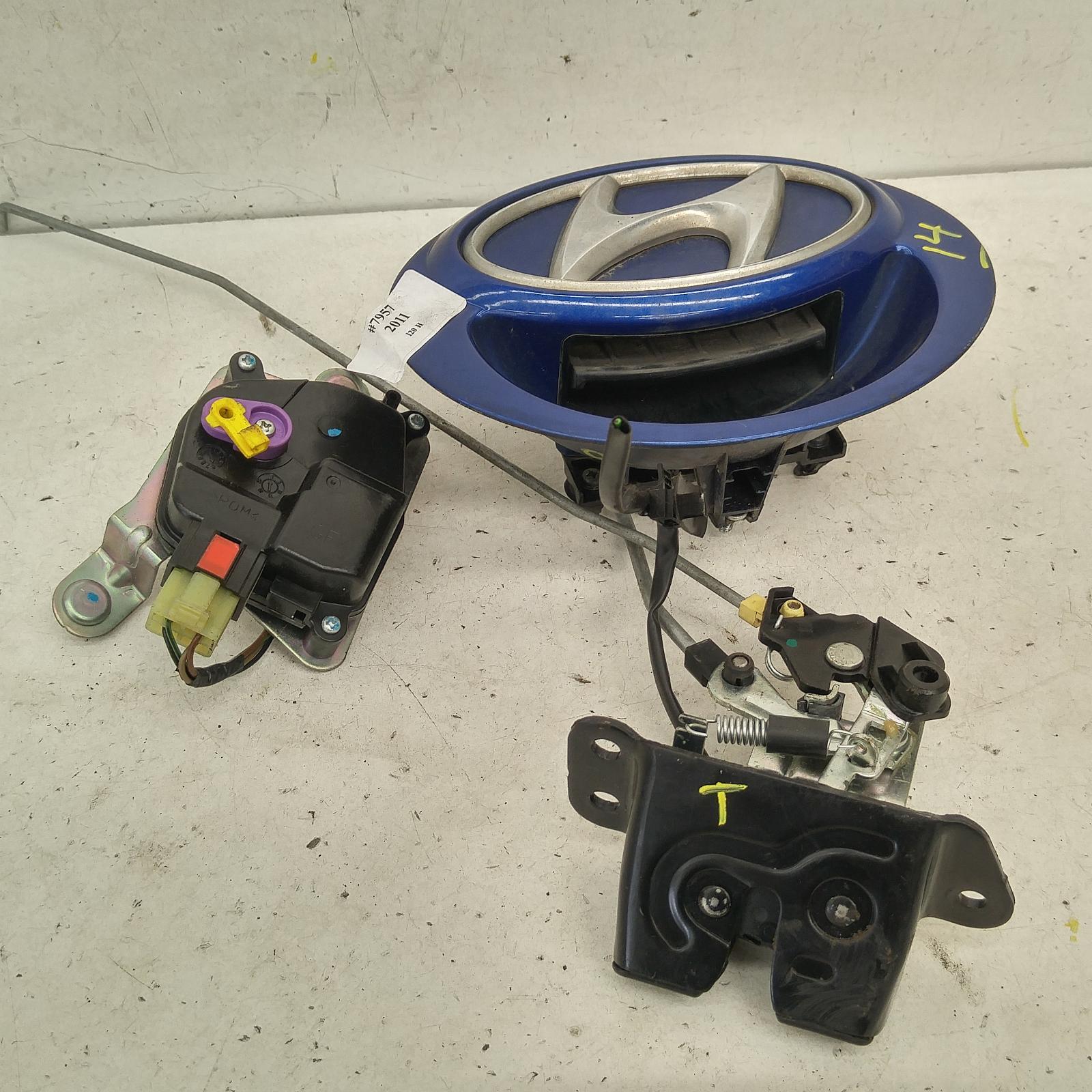 176528, Used door/boot/gate lock for 2011 i20 tailgate lock, pb, 3dr