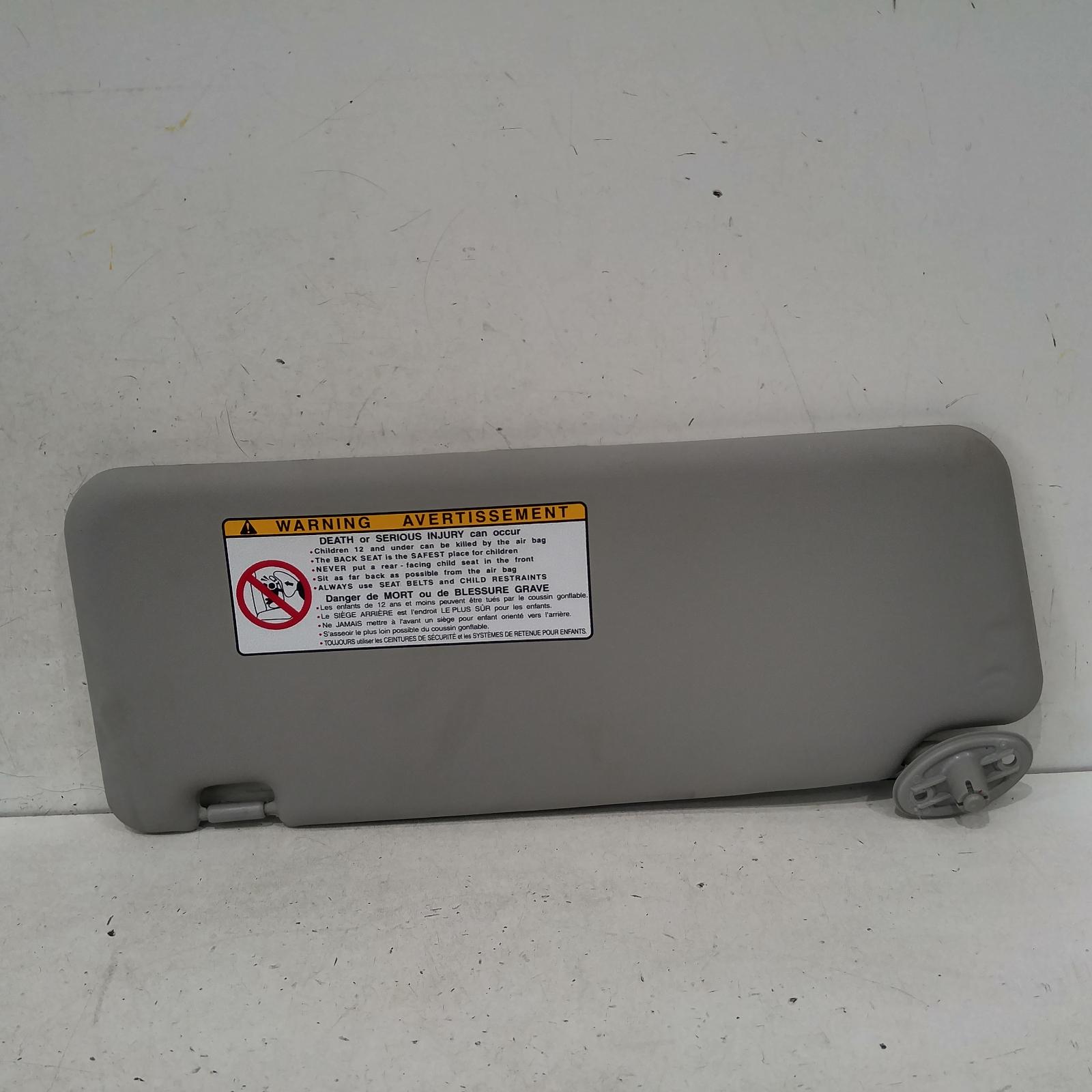 Hilux Sunvisor 2005-2015 rh side,02/05-08/15 00008099 #176365