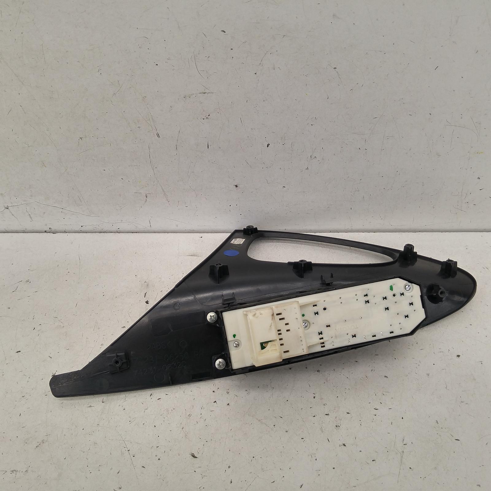 Aurion Power Door Window Switch 2006-2012 rh front (master switch),gsv40r,10/06-03/12 00008213 #177966