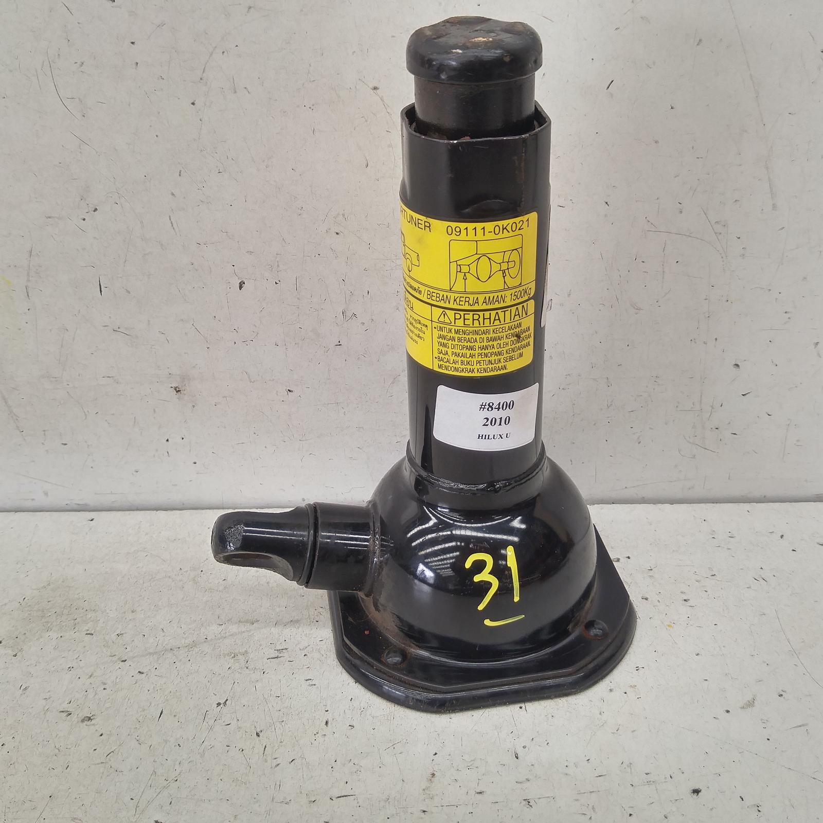 Result Jack for Toyota HiluxAus Auto Parts(1011)