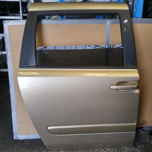 door/sliding rear right