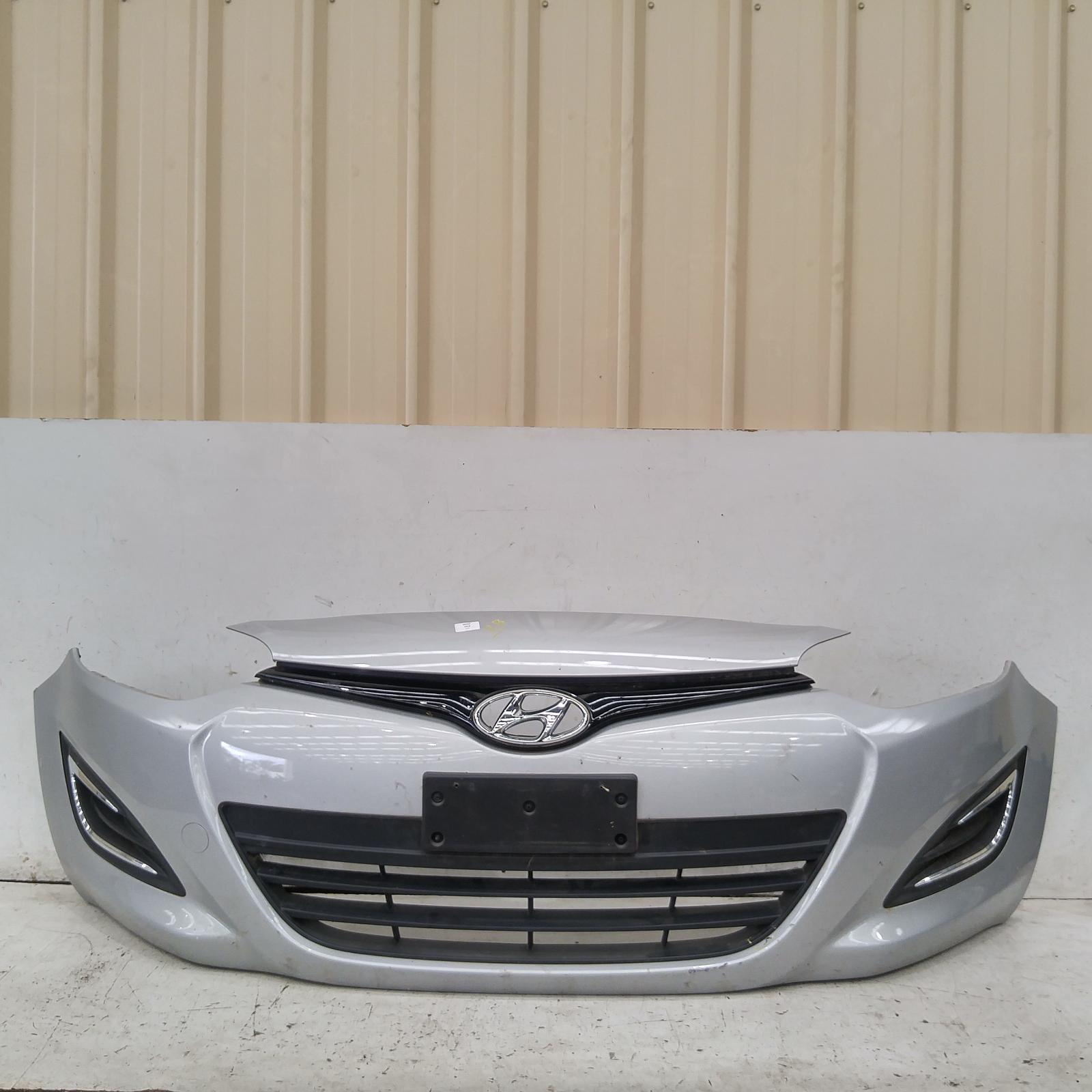 185595, Used bumper front for 2010 i20 pb, 07/1003/12