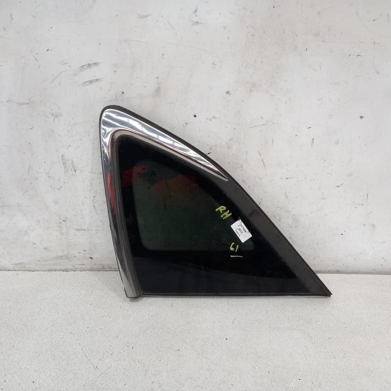 side glass rear right