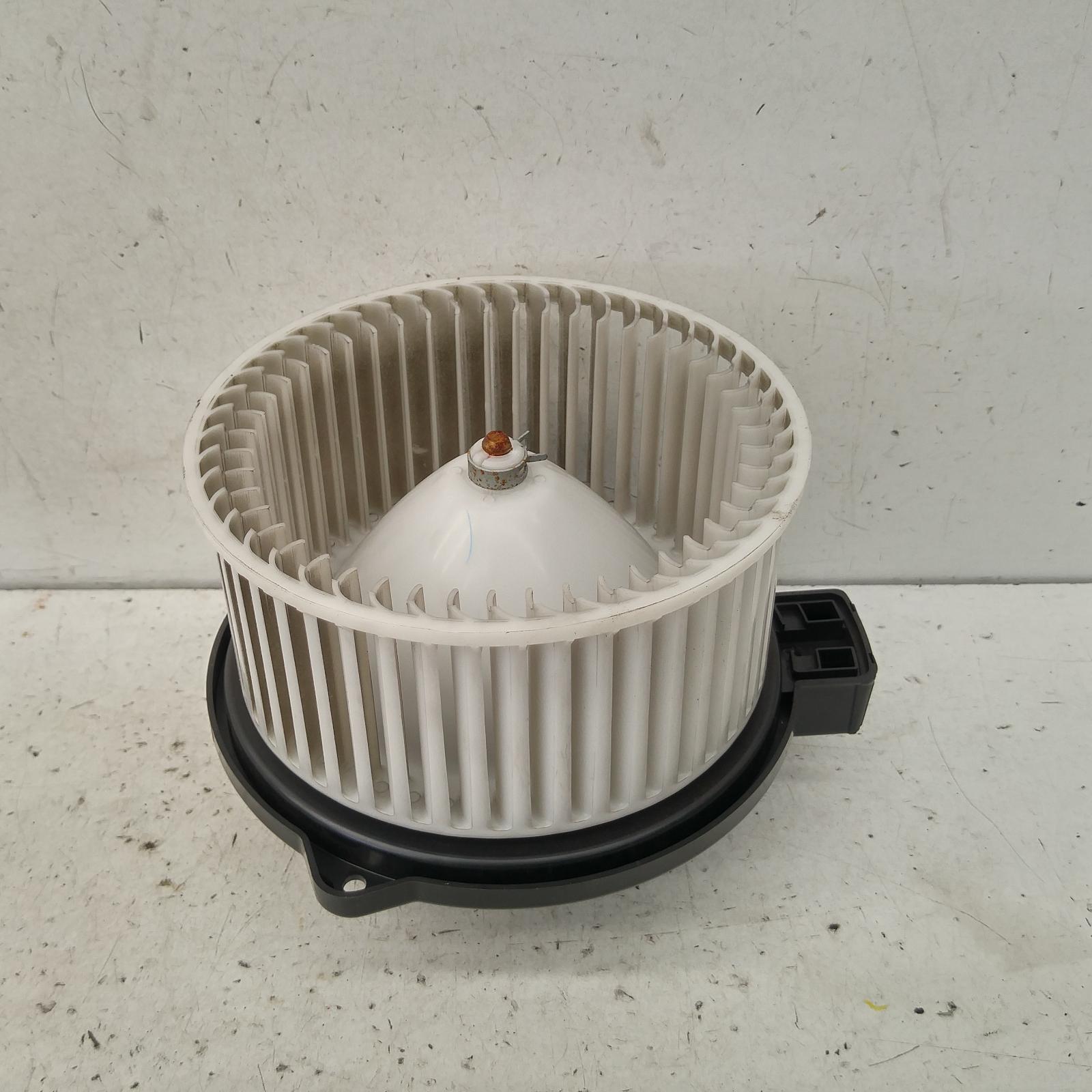 Cx7 Heater Fan/motor 2006-2012 er,11/06-02/12 00008506 #186966