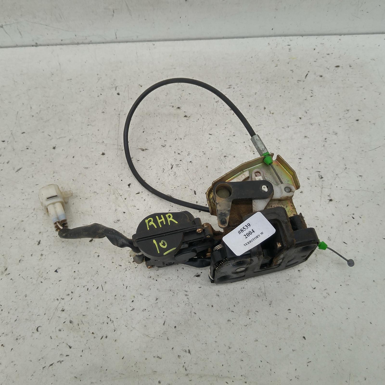 188222, Used door/boot/gate lock for 2004 territory right rear door