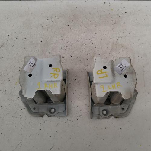 189596, Used bar reinforcement/bracket rear for 2010 Corolla left