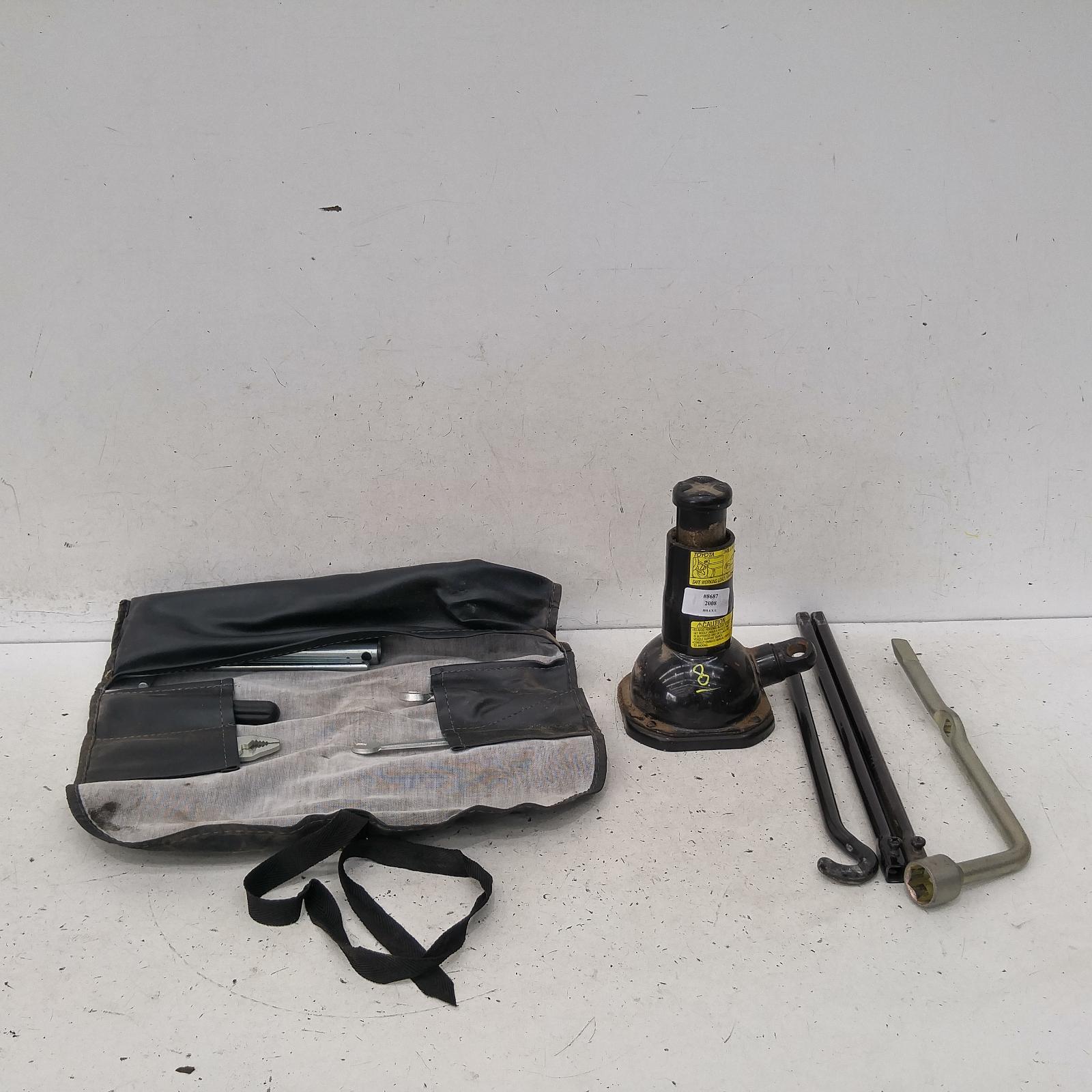 Result Jack for Toyota HiluxAus Auto Parts(1011)