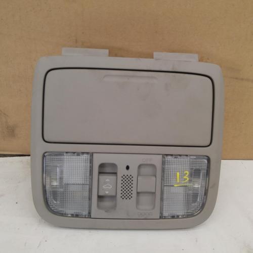 191795, Used courtesy light for 2009 accord front, w/ sunglass holder