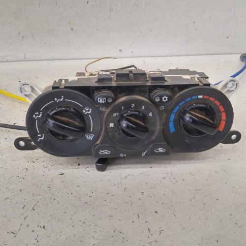 heater/aircon controls