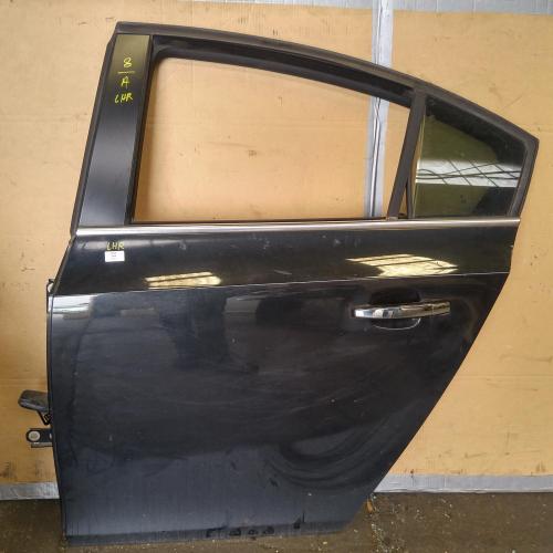 door/sliding rear left