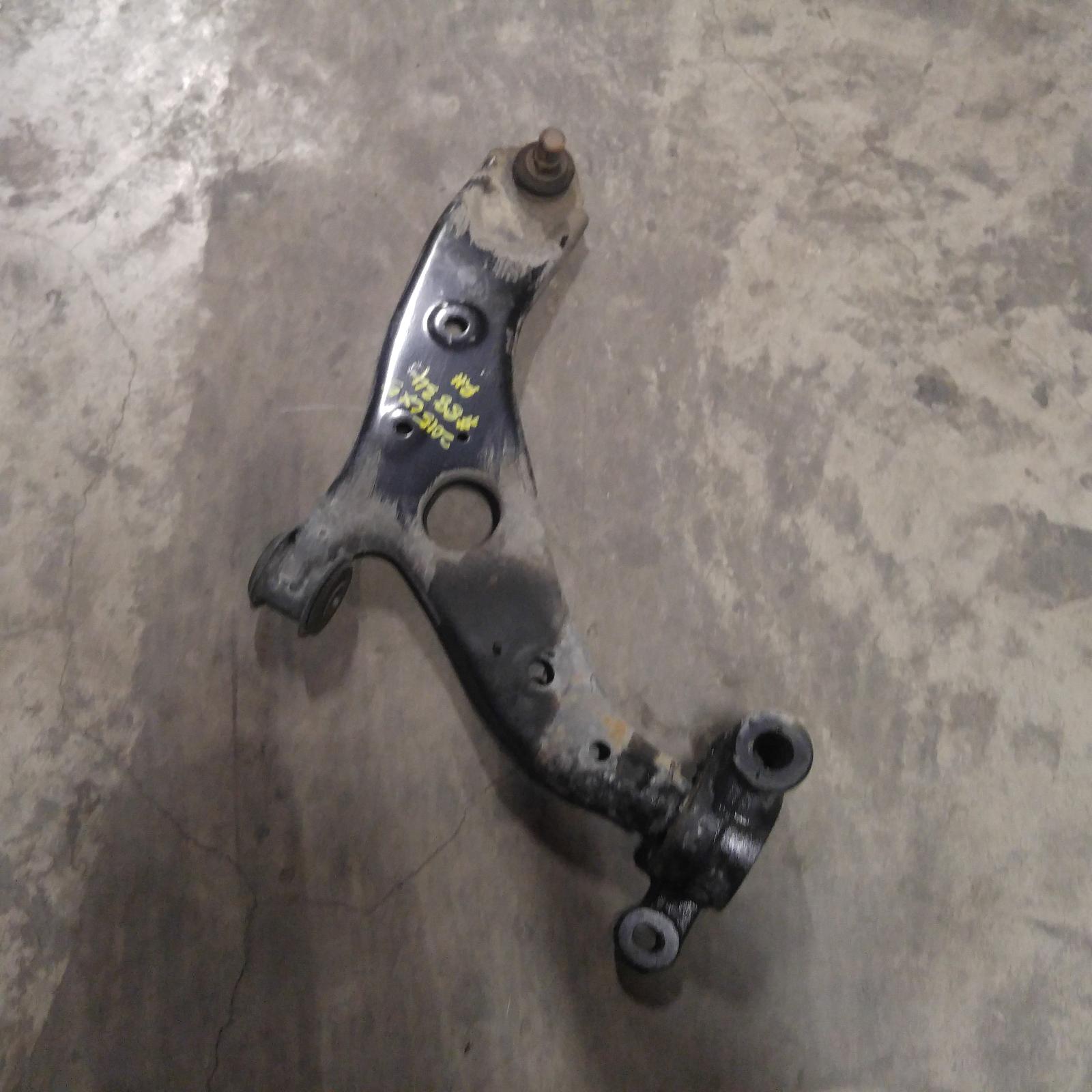 195173, Used right front lower control arm for 2015 cx5 ke, 01/1512/16