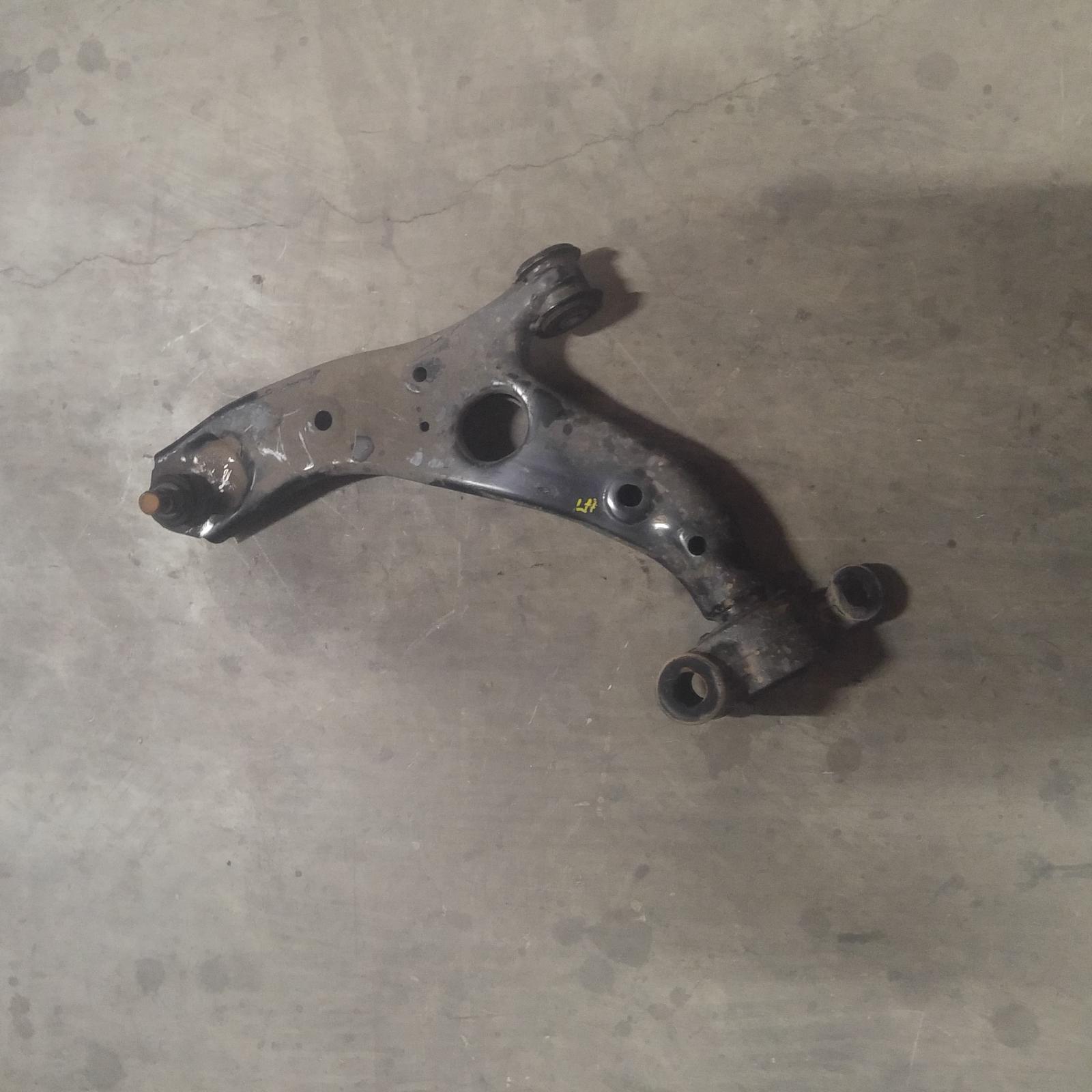 195212, Used control arm lower front left for 2016 cx5 ke, 01/1512/16