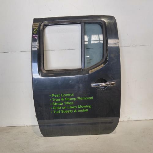 door/sliding rear left