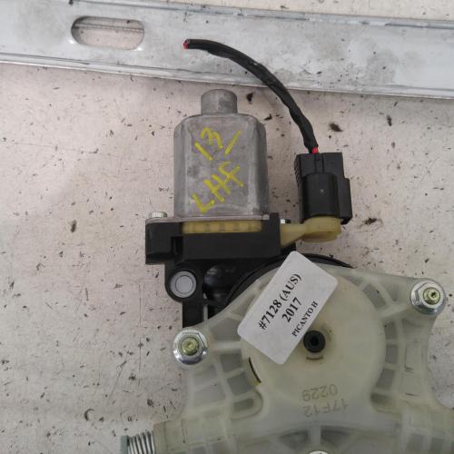 window regulator/motor front left