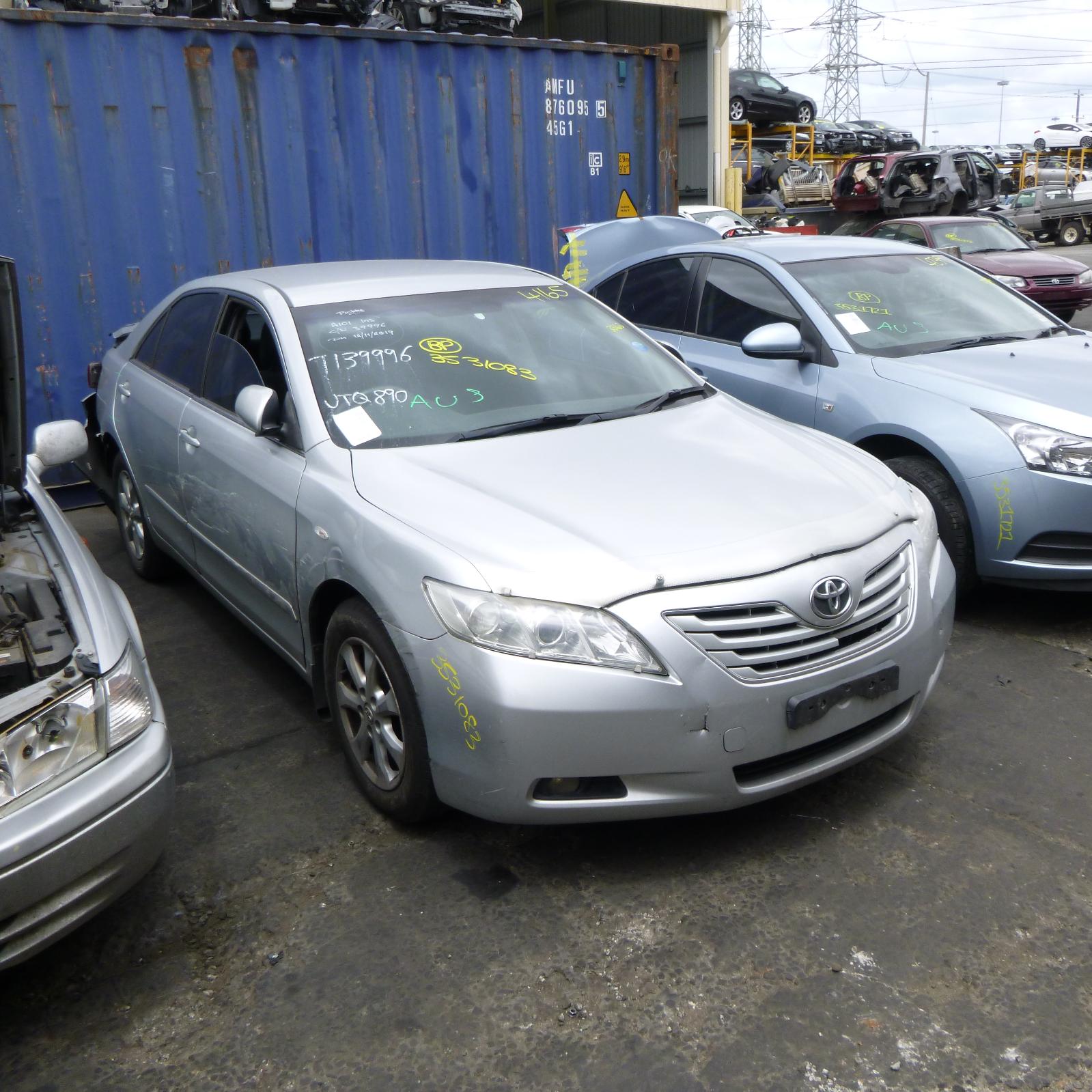 Toyota camry acv40