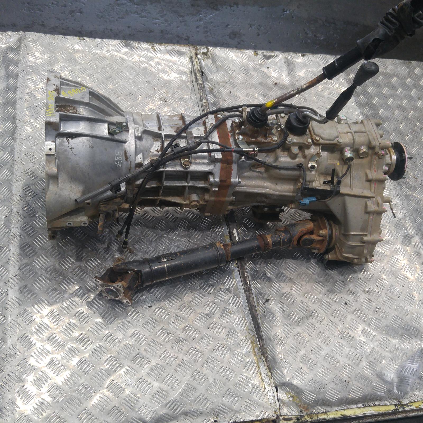 198907, Used transmission/gearbox for 2013 hilux manual, 4wd, diesel