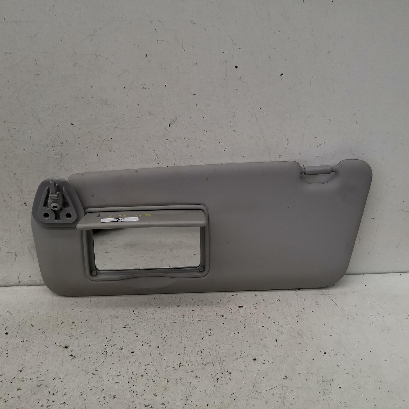 I30 Sunvisor 2007-2012 fd,lh side,non light type,09/07-04/12 00009032 #199136