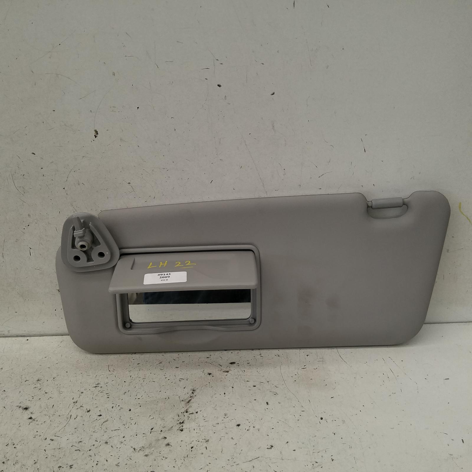 I30 Sunvisor 2007-2012 fd,lh side,non light type,09/07-04/12 00009143 #201588