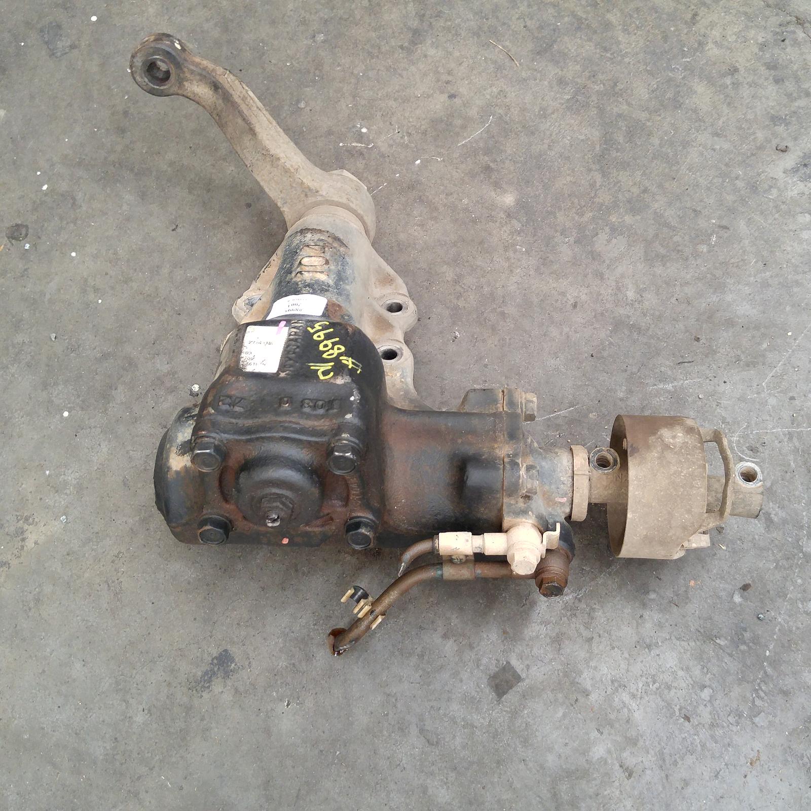 202608, Used steering box/rack for 2003 patrol power steering box