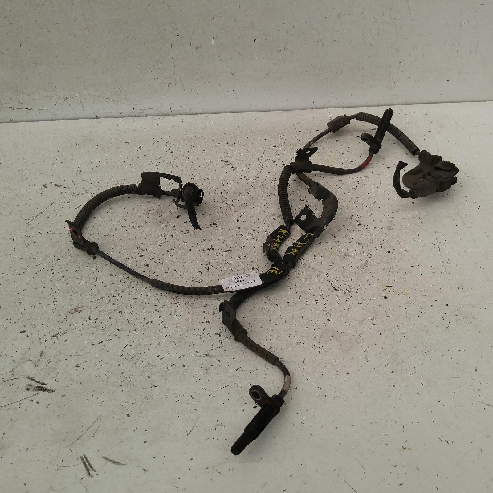 202350, Used abs sensor for 2010 Carnival/Grand Carnival rh rear, vq