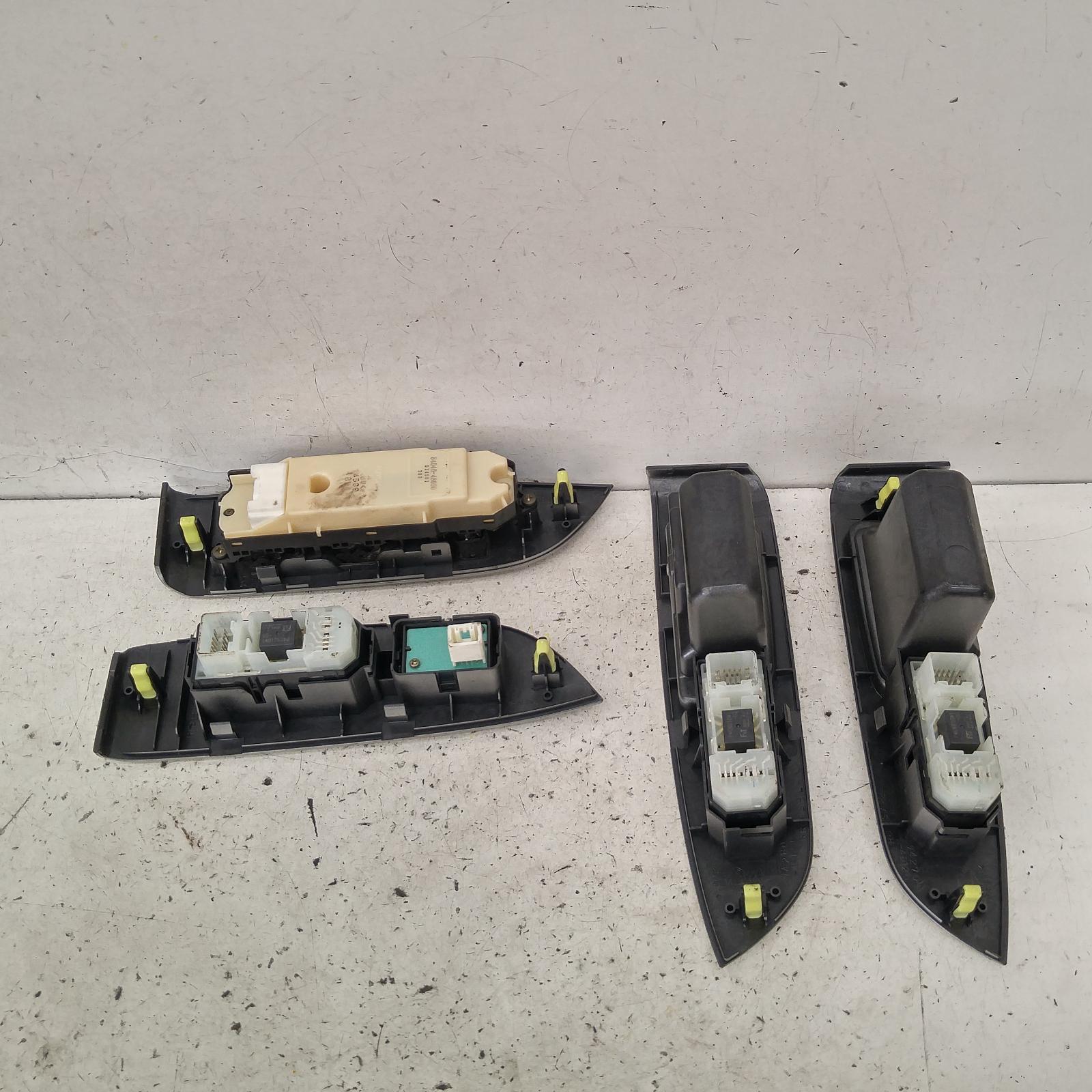 Rx330 Power Door Window Switch 2003-2005 rh rear,04/03-11/05 00009091 #202865