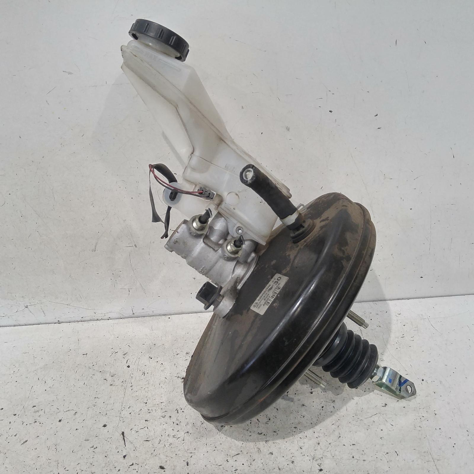 203497, Used brake booster for 2013 dualis j10 10/0705/14